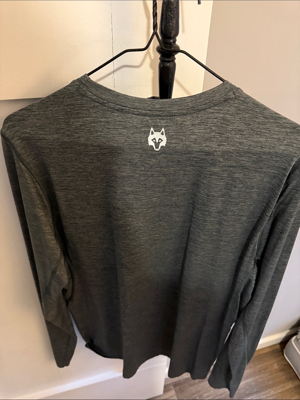 Greyson Gray Heather Tee with Bear Logo 17 - Picture 4 of 4